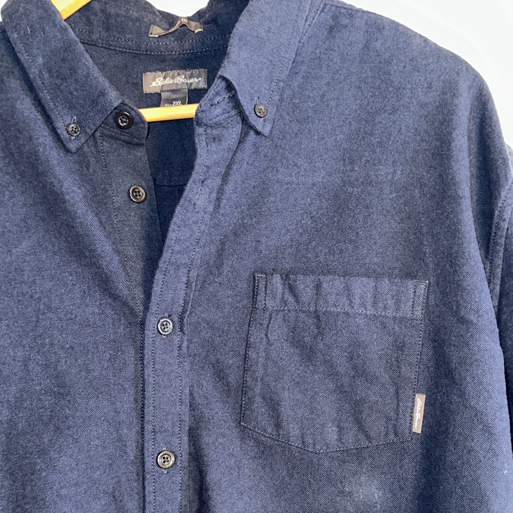 Eddie Bauer Navy Casual Button-Down Shirt - Picture 3 of 5